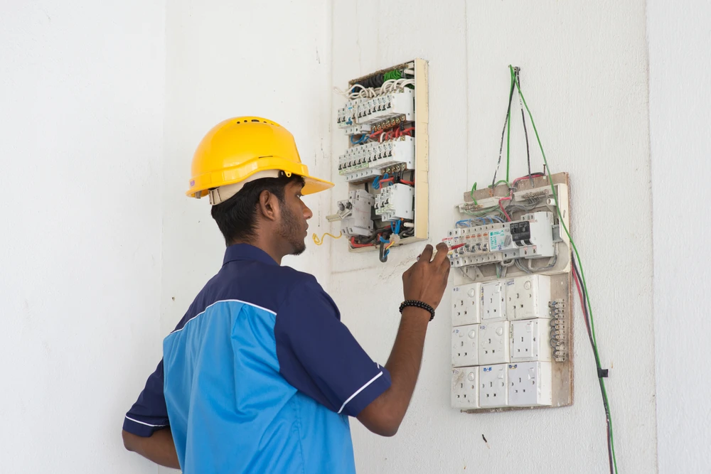 Indian electricians are among those set to benefit from the scheme (Shutterstock)