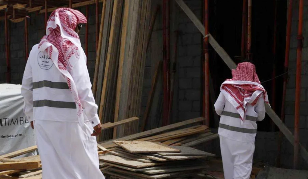 The visits are part of authorities’ efforts to ensure that municipal procedures are implemented at building sites. (SPA)