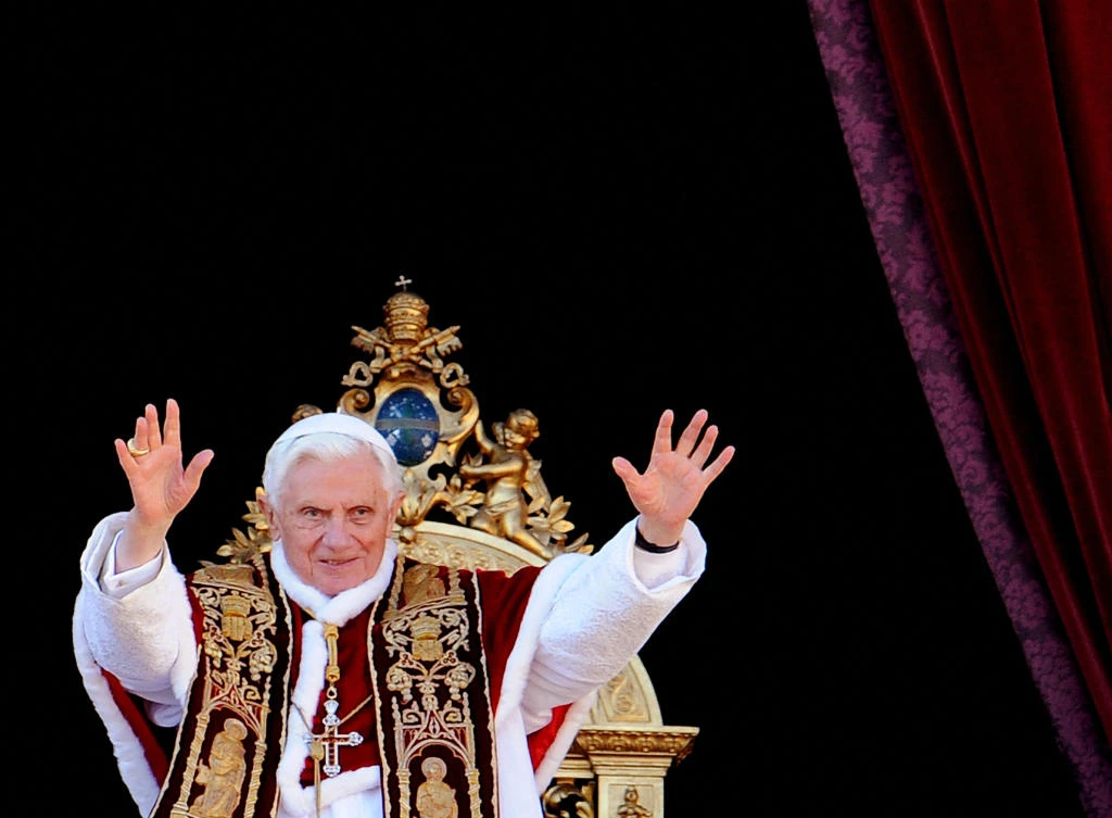 Global reactions to the death of former Pope Benedict