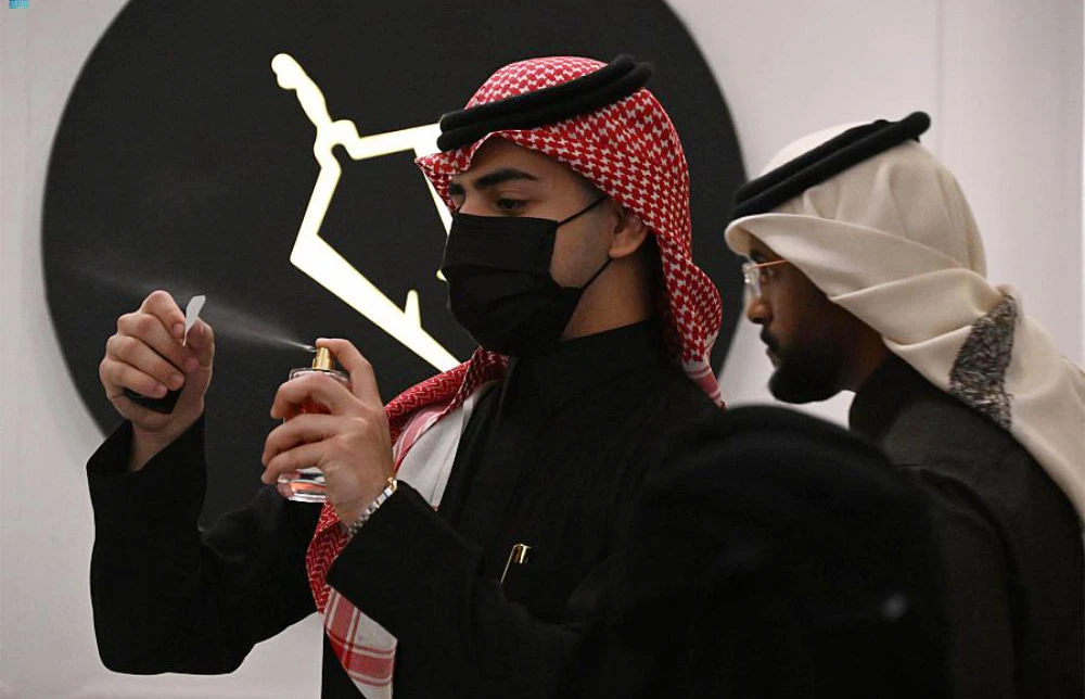 Visitors can inspect unique and diverse products, including oud and incense ranges. (SPA)