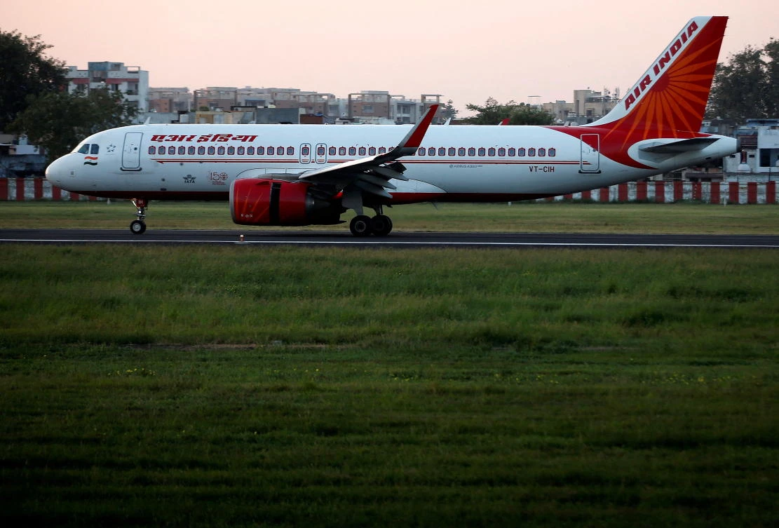 Police arrest Indian executive for urinating on plane passenger