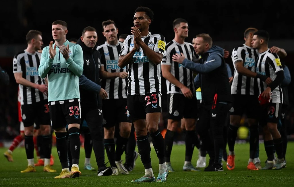 Newcastle United’s English midfielder Jacob Murphy applauds the fans following an English Premier League football match in London. (File/AFP)
