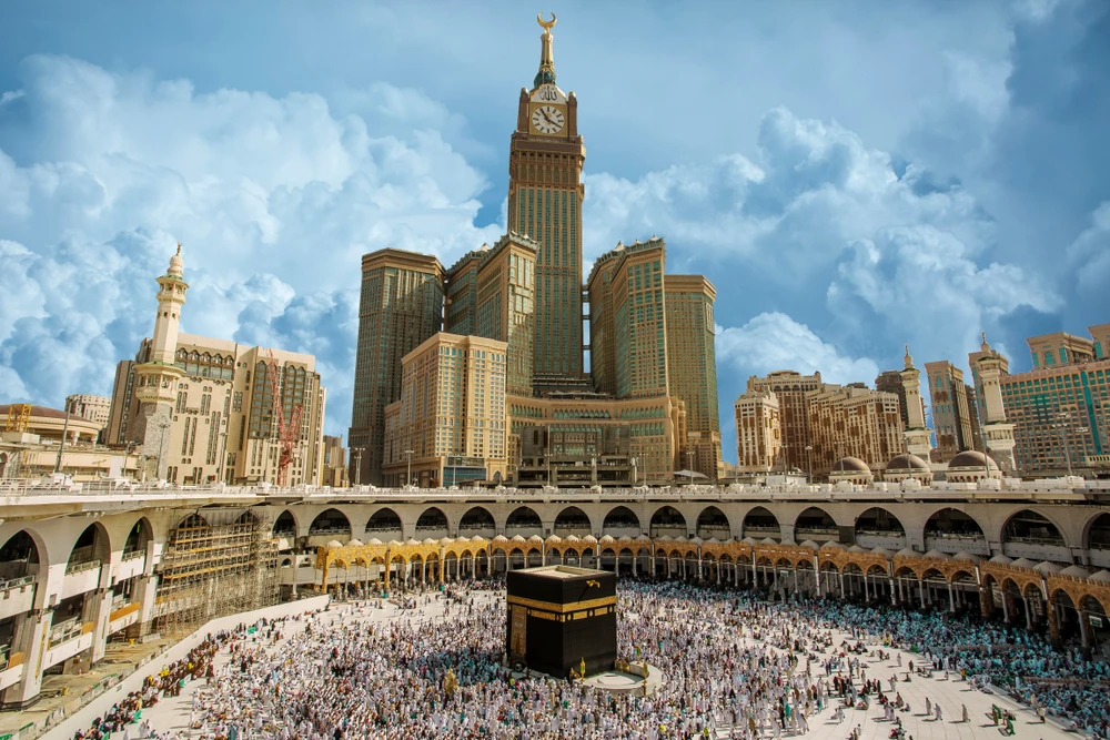 Saudi Arabia to launch ‘Made in Makkah’ and ‘Made in Madinah’ products: Minister