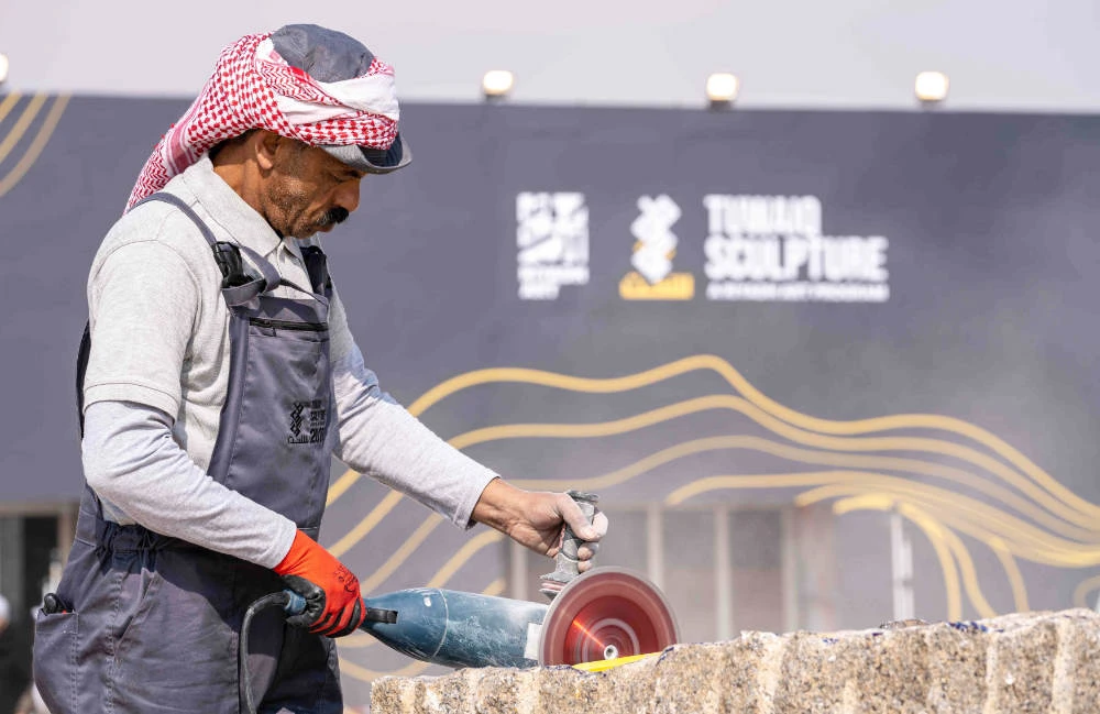 Live sculpting commences at Tuwaiq Sculpture 2023 in Riyadh