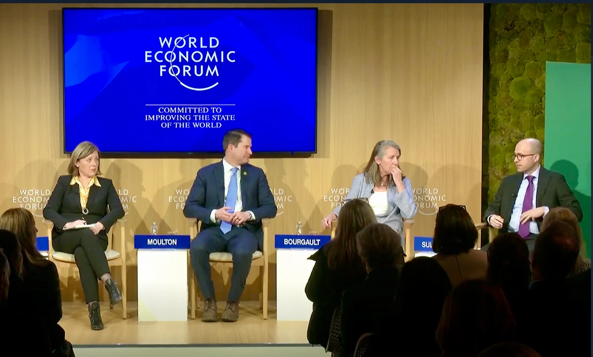 The panelists agreed that citizens are growing increasingly aware of disinformation dangers. (WEF, Sourced)