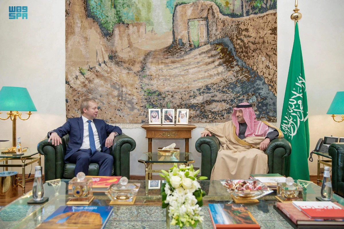 Saudi deputy foreign minister receives EU, India envoys