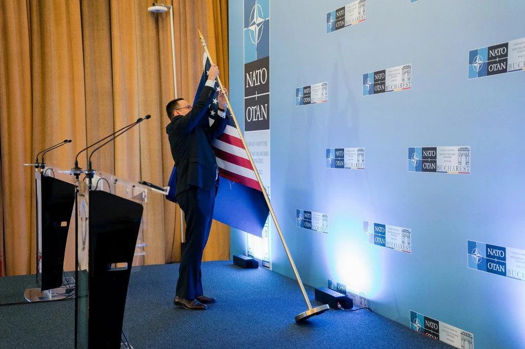 A US flag is set up ahead a press conference of NATO foreign ministers, joined by the ministers of Finland, Sweden and Ukraine in Bucharest, Romania, on November 30, 2022. (AFP file)