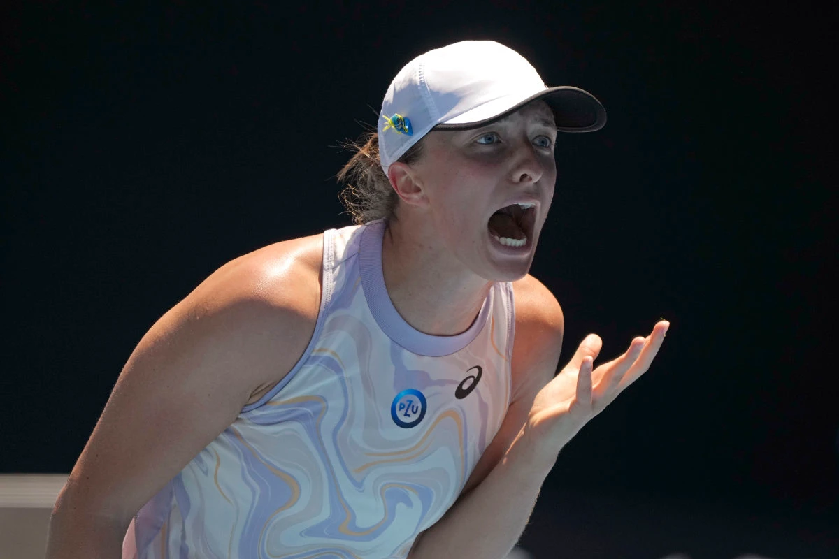 Kazakhstan’s Rybakina eliminates No. 1 Swiatek from Australian Open