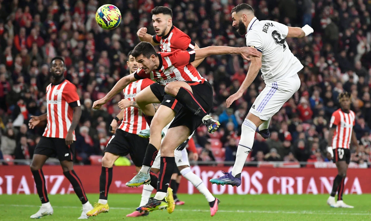 Real Madrid's Karim Benzema, top right, in action during the Spanish La Liga soccer match between Athletic Club Bilbao and Real Madrid at the San Mames stadium in Bilbao, Sunday. (AP)
