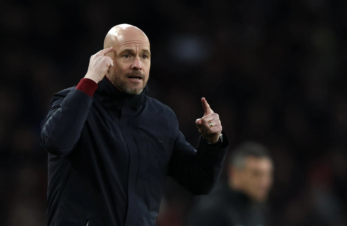 Manchester United’s head coach Erik ten Hag gestures during their Premier League match against Arsenal at Emirates stadium in London on Jan. 22, 2023. (AP)
