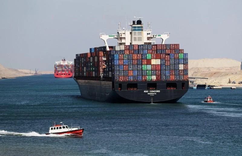 Egypt’s Suez Canal nets $8bn in new annual record