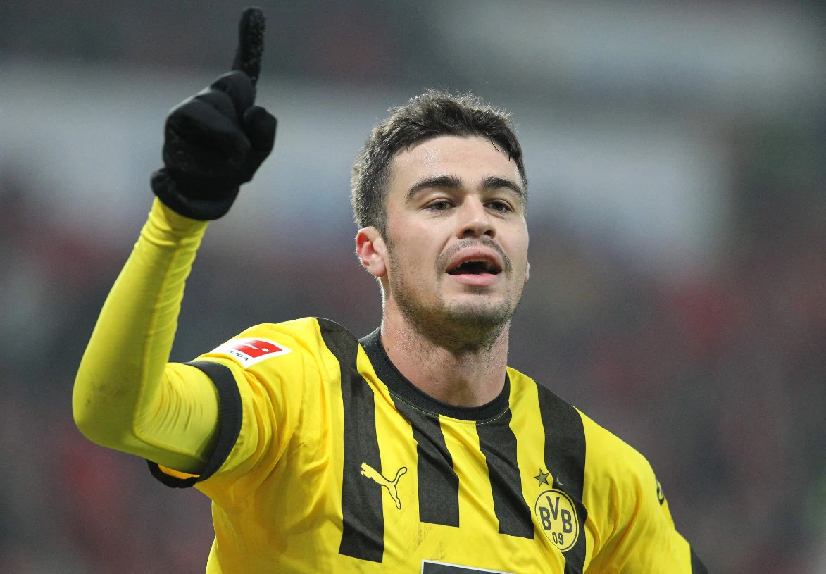 Reyna again rescues Dortmund with late winner against Mainz