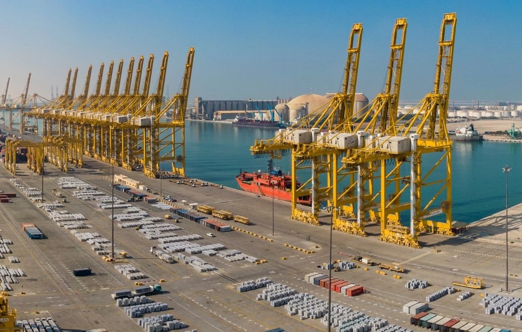 The Emirati logistics company received a total of $7.4 billion from two international funds. (Supplied)