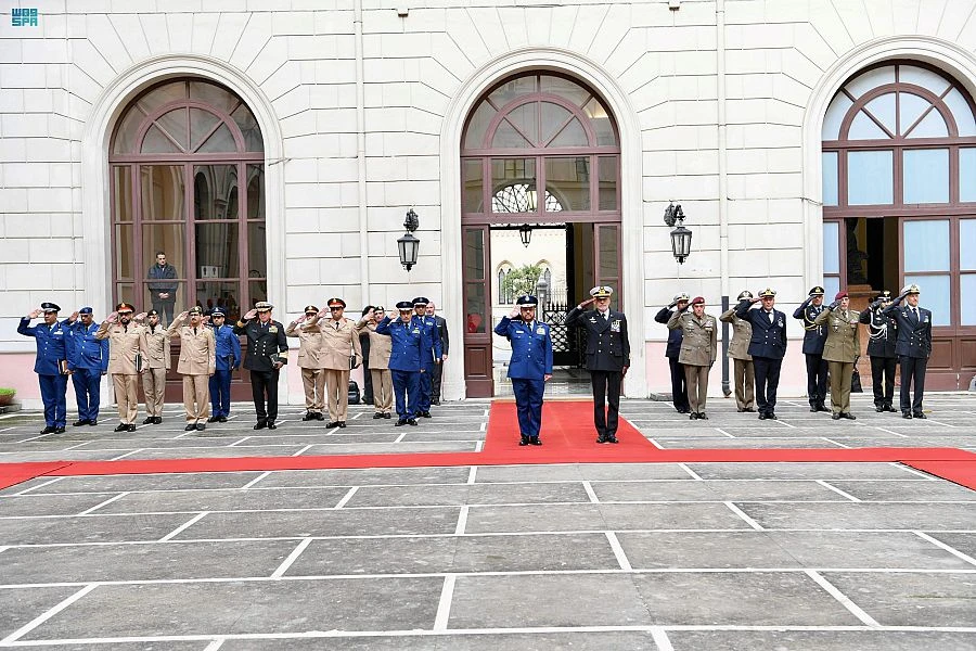 Saudi chief of the general staff meets number of officials in Italy