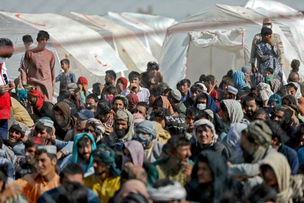 Afghan refugees at the Iranian border. (AFP)