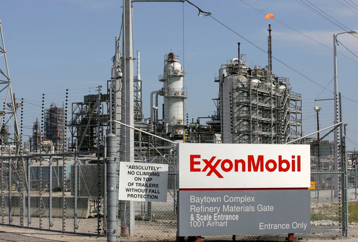 Exxon smashes Western oil majors’ profits with $56bn in 2022
