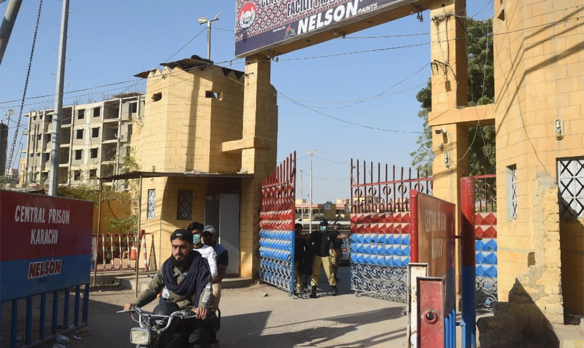 Afghan cancer patients who died in Pakistan jail were denied treatment, envoy says