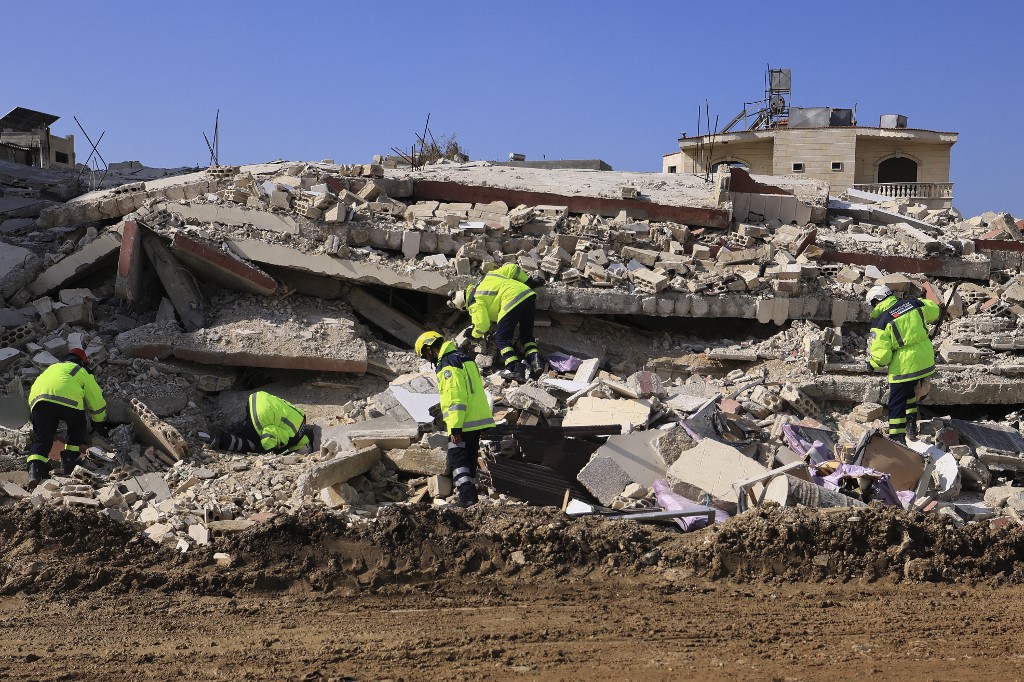 Appropriate interventions for the earthquake victims and volunteers can help minimize the effects of the recent trauma(File/AFP)