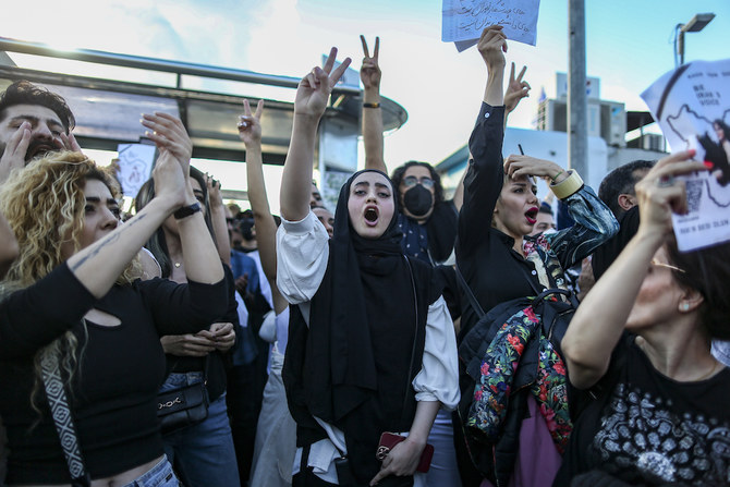Iranian prosecutors covered up rapes by Revolutionary Guards, official document shows