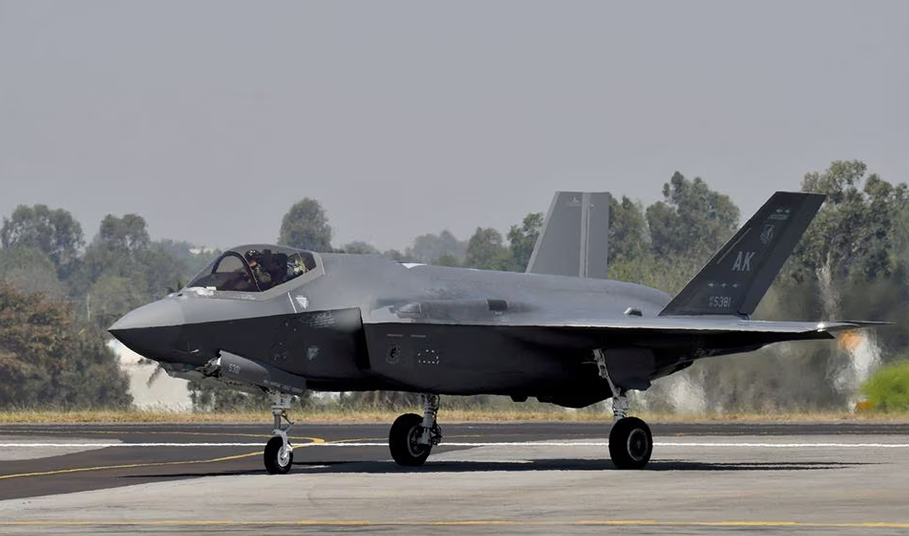 A US Air Force F-35 fighter jet taxis during the Aero India 2023 air show at Yelahanka air base in Bengaluru, India, February 13, 2023. (Photo courtesy: REUTERS/File)