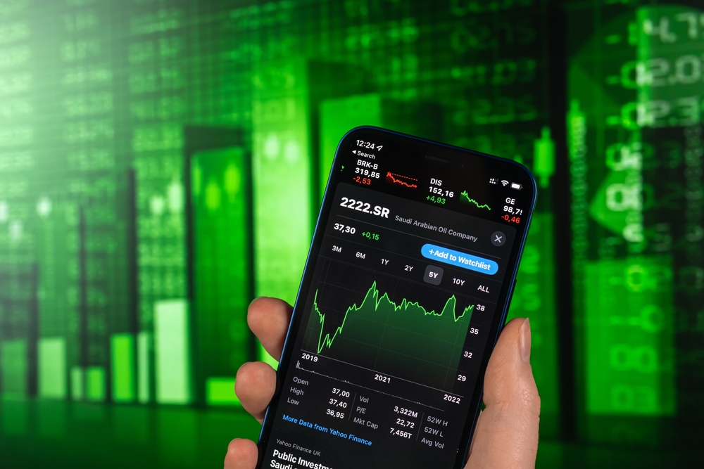 TASI’s total trading turnover of the benchmark index was SR3.18 billion ($850 million) as 52 stocks of the listed 224 advanced and 157 receded. (Shuttestock)