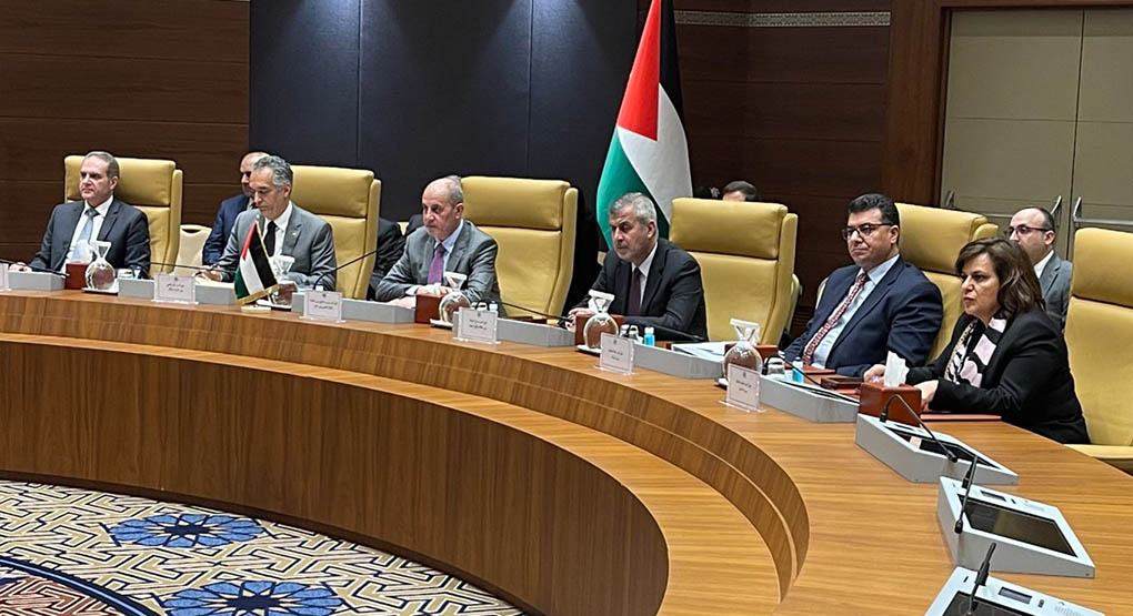 Jordanian and Algerian ministers met in Algeria and agreed on a roadmap to advance economic, trade and investment cooperation for the years 2023–2025 during a meeting in Algeria. (Petra)