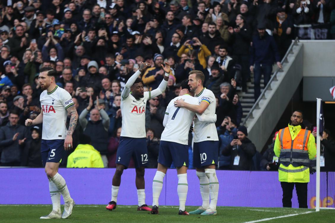 epa10492459 Harry Kane (R) celebrates with Son Heung-Min of Tottenham Hotspur after scoring a goal during the English Premier League soccer match between Tottenham Hotspur and Chelsea FC in London, Britain, 26 February 2023. EPA/Isabel Infantes EDITORIAL USE ONLY. No use with unauthorized audio, video, data, fixture lists, club/league logos or 'live' services. Online in-match use limited to 120 images, no video emulation. No use in betting, games or single club/league/player publications
