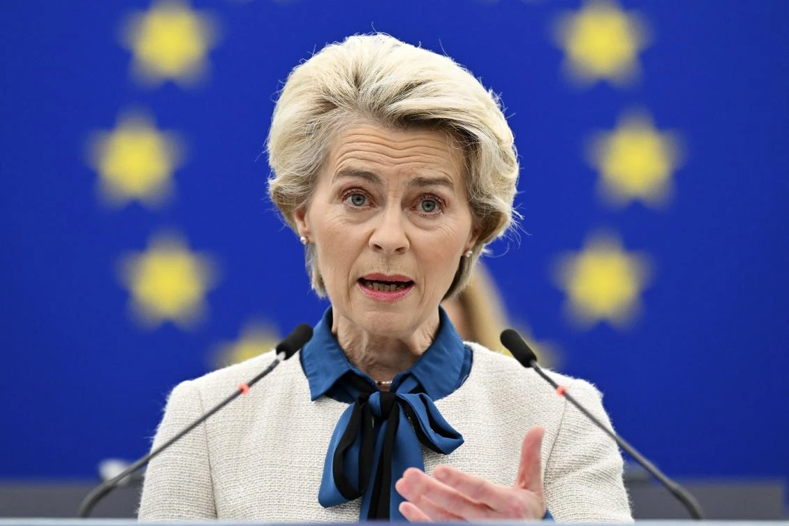 Ursula von der Leyen is accompanied by 15 commissioners, including the bloc’s foreign policy chief Josep Borrell. (File/AFP)