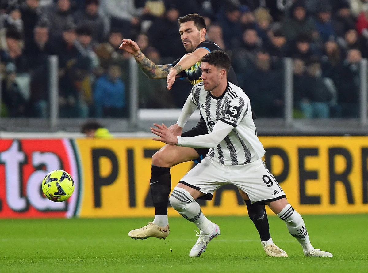 Juventus beat Lazio to reach Italian Cup semifinals