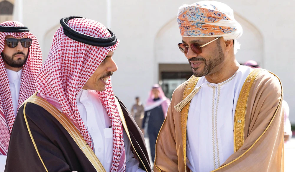 Saudi FM meets Omani counterpart in Muscat