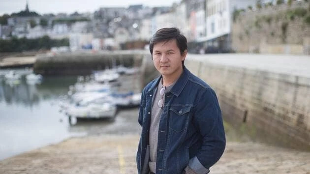 Behboudi arrived in Paris as a refugee aged 21. (Ouest-France/Sourced)