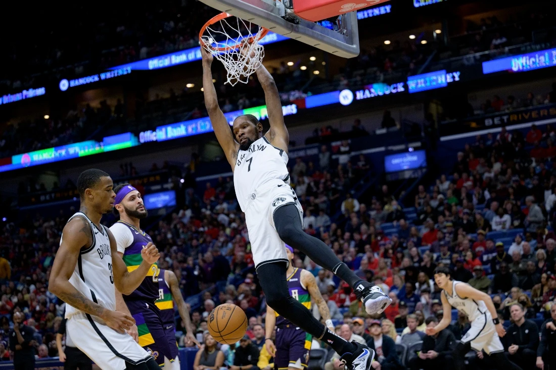 Blockbuster Durant to Suns deal tops busy NBA trade deadline