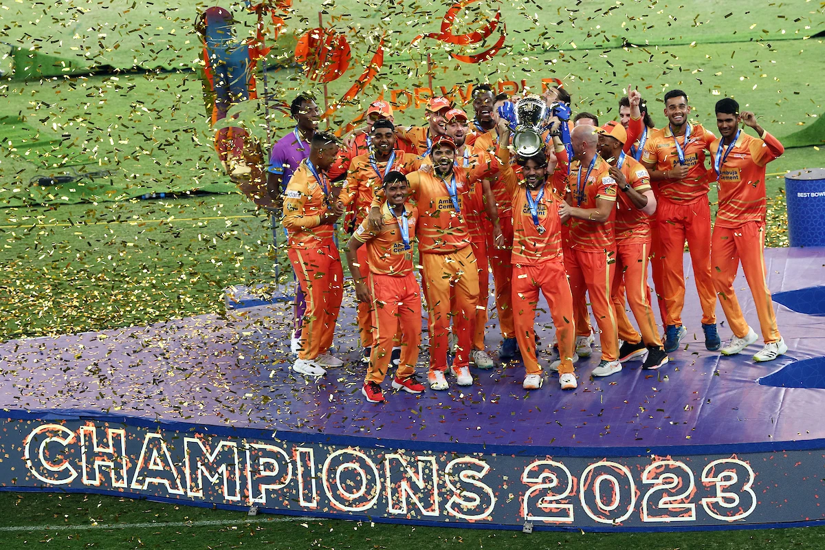 Gulf Giants players celebrate winning the final of the DP World International League T20 against the Desert Vipers. (Satish Kumar/CREIMAS)