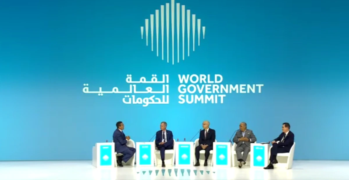 A session titled “What Lies Ahead: The Dawn of a New Industrial Era,” (AN)