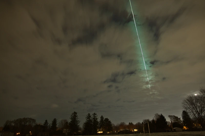 ‘Shooting star’ asteroid lights up sky over English Channel