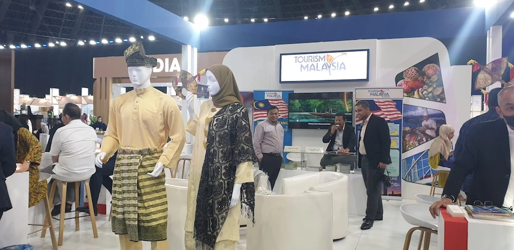 The 11th Jeddah International Travel and Tourism Exhibition (JTTX), one of the leading international exhibitions in Saudi Arabia, opened at Jeddah Superdome on Sunday night, bringing more than 200 exhibitors from 26 countries, including airlines, travel agencies, hotels as well as tourism authorities from across the region and the world. (AN Photo)