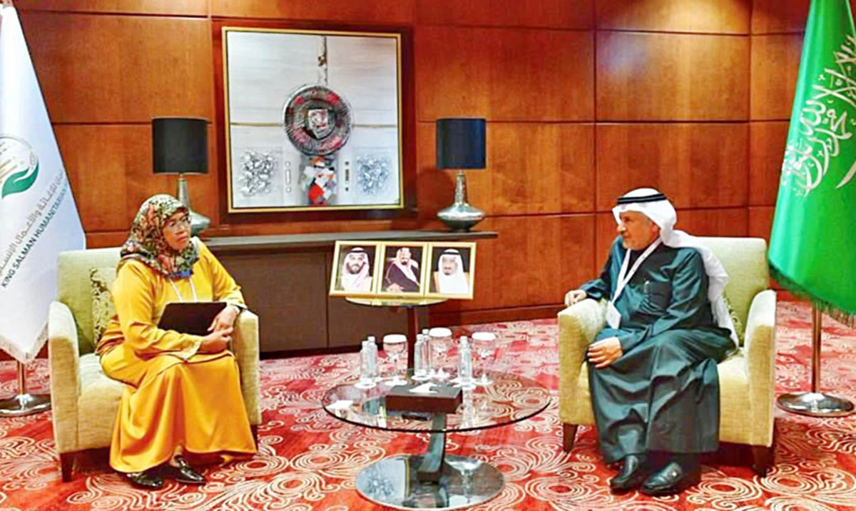 KSRelief chief meets UN, relief officials on sidelines of Riyadh humanitarian forum