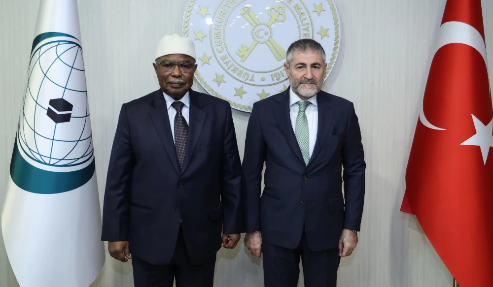 Hussain Ibrahim Taha (L) and Nureddin Nebati in Ankara. (Supplied)