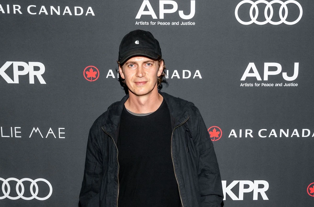 The Canadian actor will have a meet and greet session to take pictures with his fans in the Middle East. (AFP)