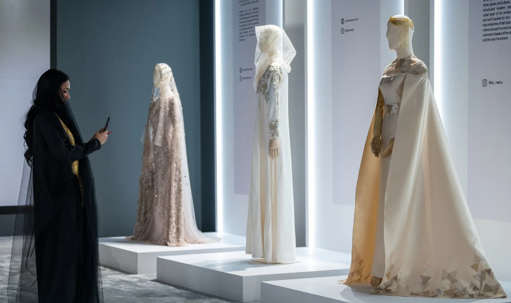 Cultural Corridor took visitors through scenes reflecting the cultural diversity and richness of Saudi Arabia. (Twitter @FashionMOC)