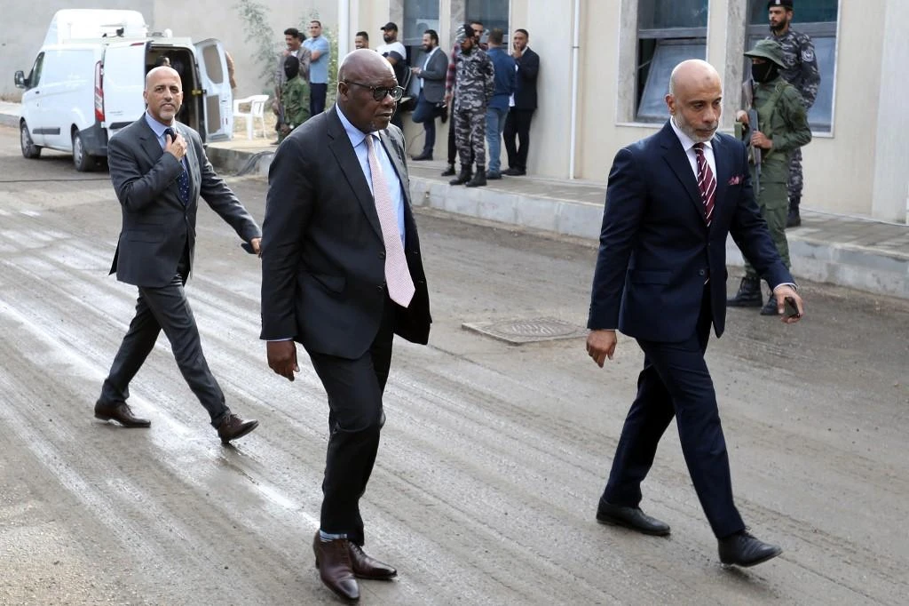 Abdoulaye Bathily (C), UN Special Representative for Libya and Head of the United Nations Support Mission in Libya, arrives in Tripoli. (File/AFP)