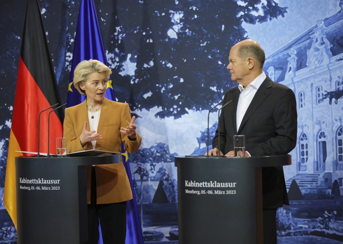 EU Commission President Ursula von der Leyen, left, and German Chancellor Olaf Scholz give a joint press conference in Gransee, Germany, on March 5, 2023. (Soeren Stache/dpa via AP)