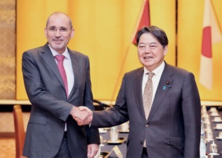 Ayman Al-Safadi and Hayashi Yoshimasa. (MOFA Japan)