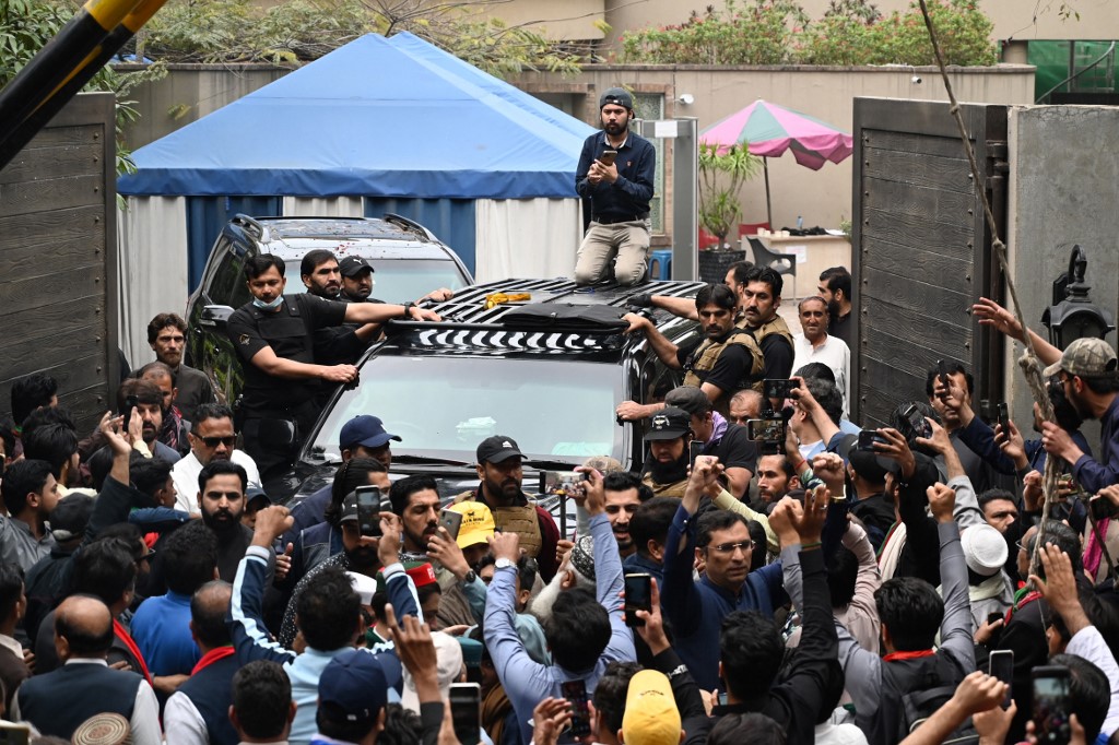 Former Pakistan PM Imran Khan appears in court, fearing arrest