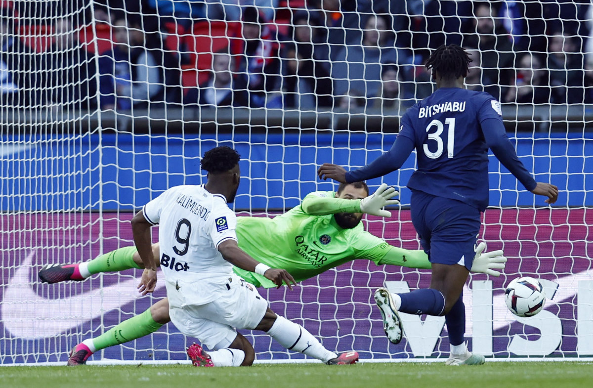 PSG beaten at home in French league for first time this season