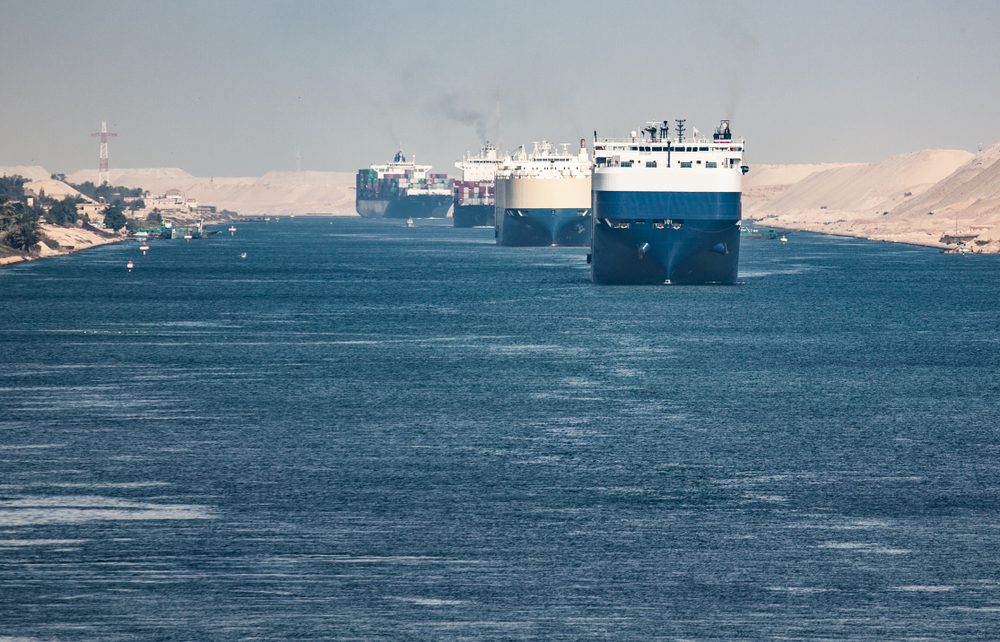 The Suez Canal had the highest daily transit rate in its history in March, with 107 ships through from both directions without waiting, totaling 6.3 million tons of net tonnage (Shutterstock)