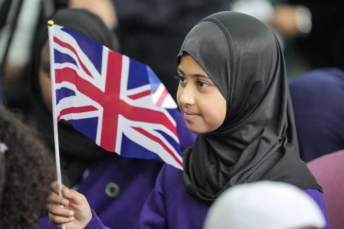 More than two-thirds of Muslims in England, Wales live in high unemployment areas