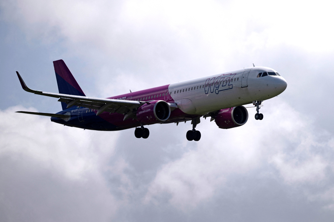 The new direct flights follow a memorandum of understanding that Wizz Air signed with the Saudi Investment Ministry. (File/AFP)