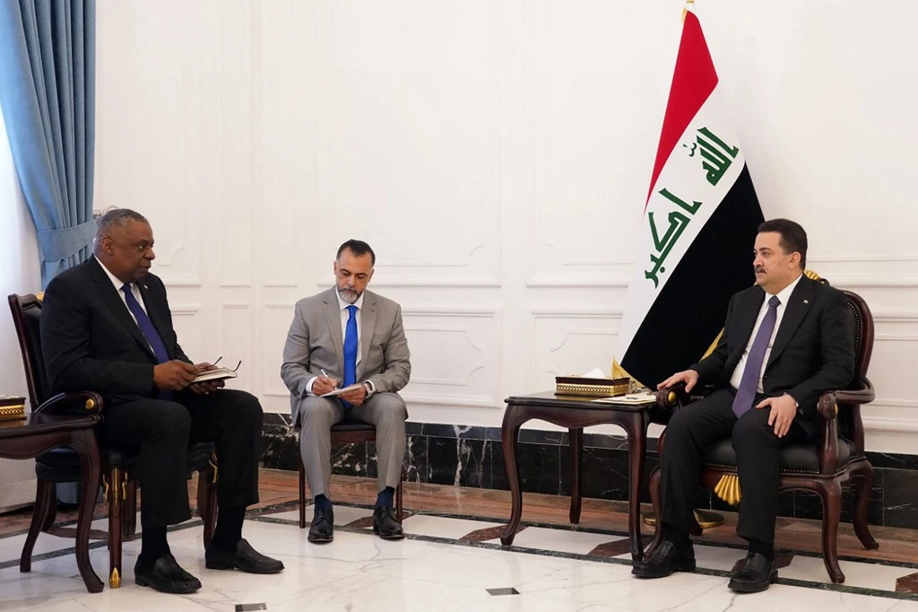 US Defense Secretary, Lloyd Austin, met with Iraqi PM Mohammed Shia al-Sudani during an unannounced visit in Baghdad today (AFP)