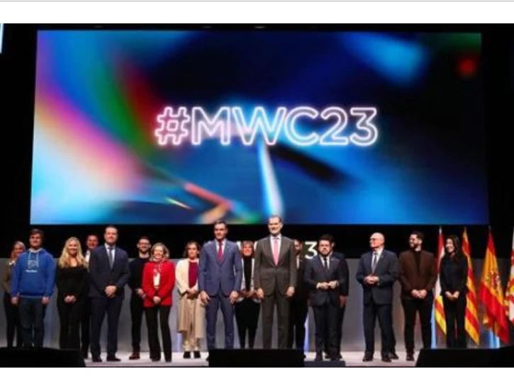 Prominent Saudi figure in artificial intelligence and digital transformation, Dr. Khulood Almani, named the leading digital expert out of 32 specialists in Mobile World Congress 2023 in Barcelona. (Supplied)